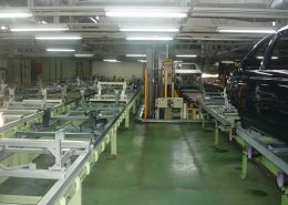 پروژه ساخت و نصب تجهیزات در کارخانه های ایران خودرو ، پارس خودرو و بن رو